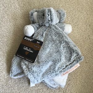 Blankets & Beyond Gray Elephant Security Nunu White Gray Soft Plush NWT